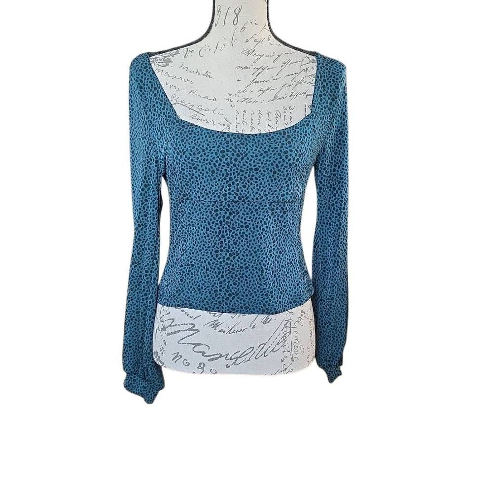 Lush Women's Size Large Teal Black Animal Print Square Neck Long Sleeve Skim Top
